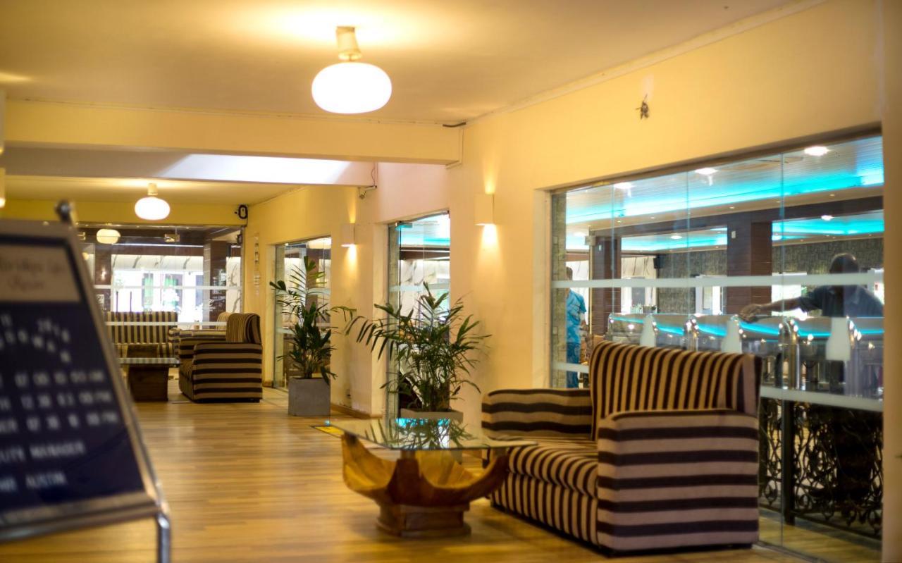 Miridiya Lake Resort Anurâdhapura Extérieur photo