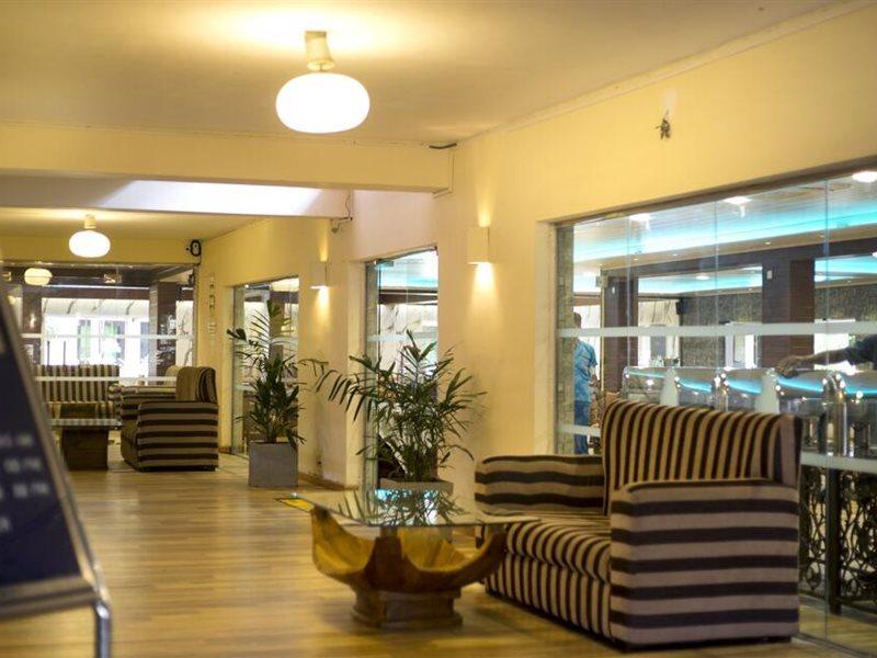 Miridiya Lake Resort Anurâdhapura Extérieur photo