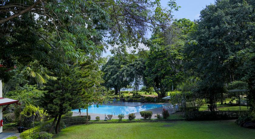 Miridiya Lake Resort Anurâdhapura Extérieur photo