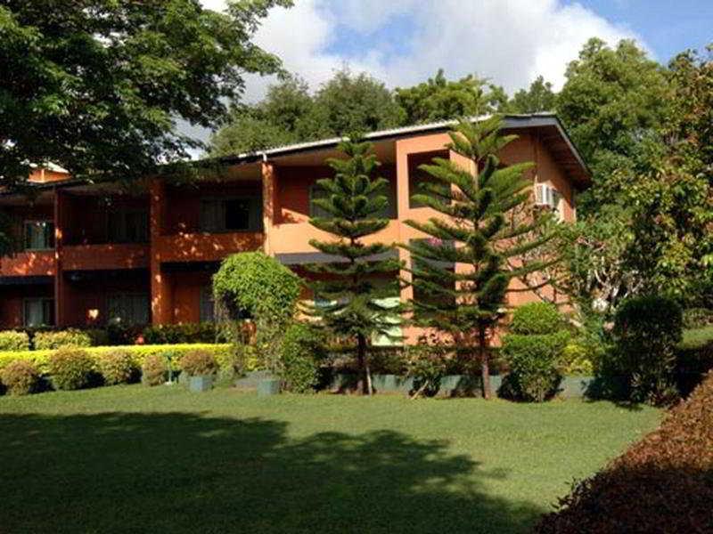 Miridiya Lake Resort Anurâdhapura Extérieur photo