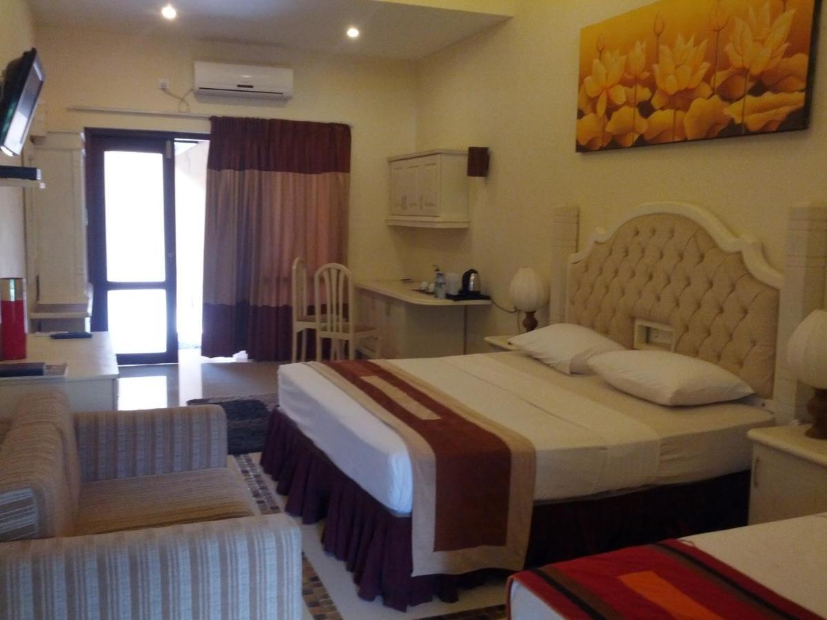 Miridiya Lake Resort Anurâdhapura Chambre photo